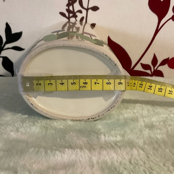 Ceramic Vase $20 - Picture 12 of 13